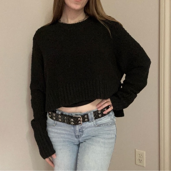 Calvin Klein Sweater - Picture 2 of 5